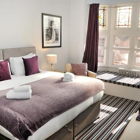 The Royal Hotel Crewe, A Brilliant Collection, Powered By Oyo Exterior foto