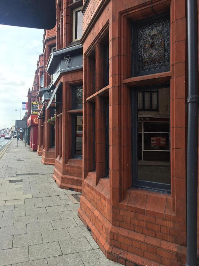 The Royal Hotel Crewe, A Brilliant Collection, Powered By Oyo Exterior foto