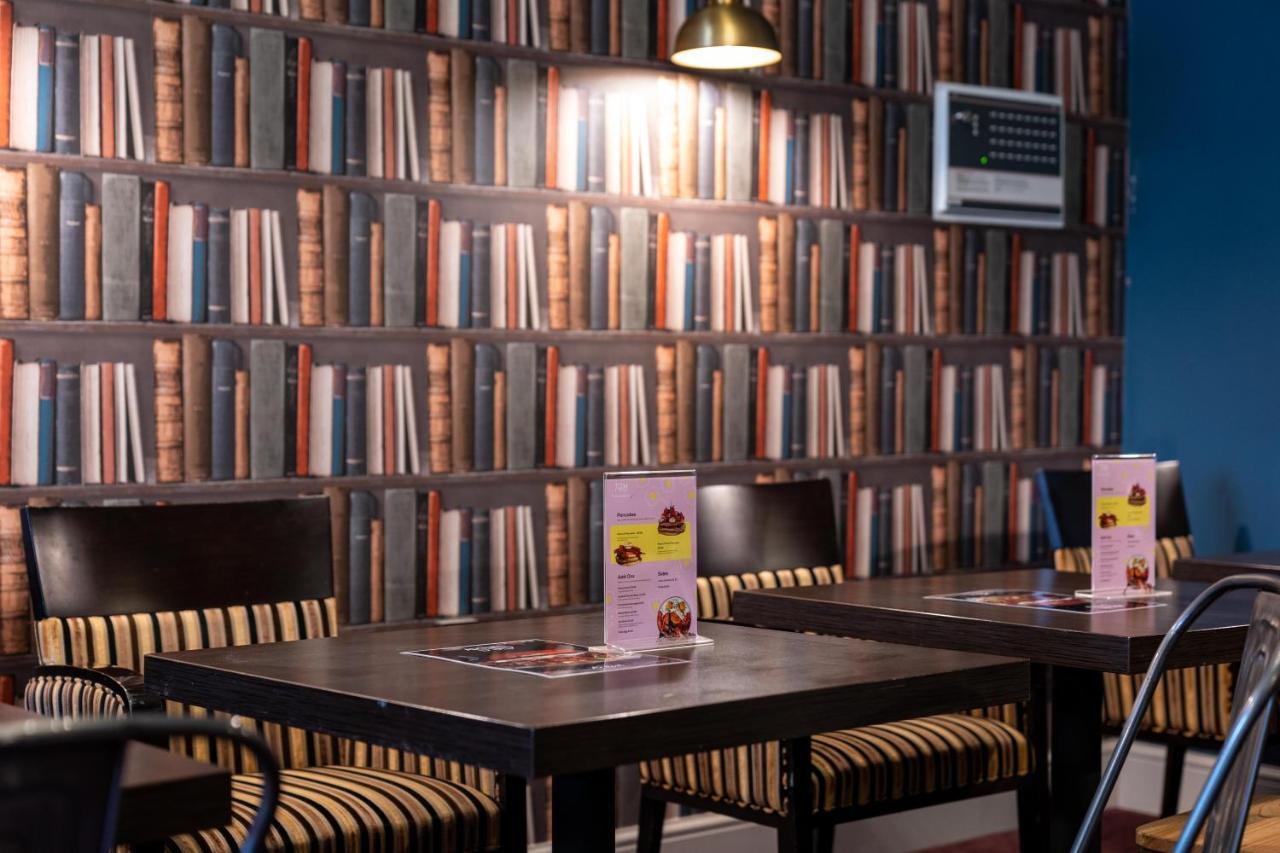 The Royal Hotel Crewe, A Brilliant Collection, Powered By Oyo Exterior foto