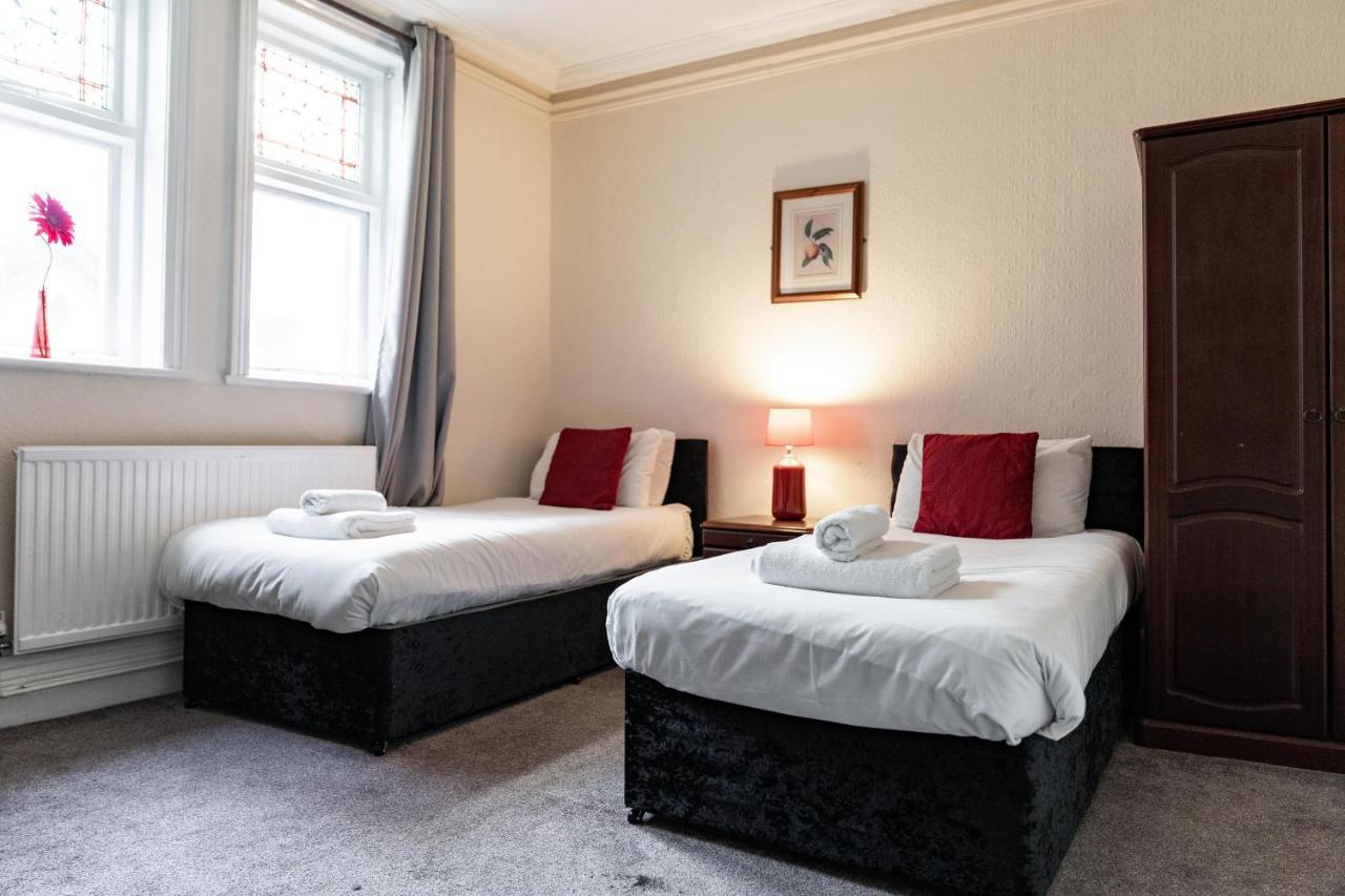 The Royal Hotel Crewe, A Brilliant Collection, Powered By Oyo Exterior foto